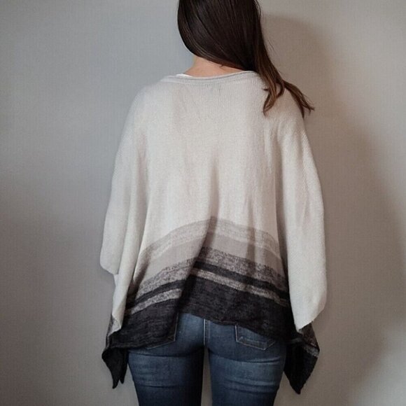 💘Sonoma Gray/Black Stripe Lightweight Poncho Women's Size S-M - Picture 5 of 12